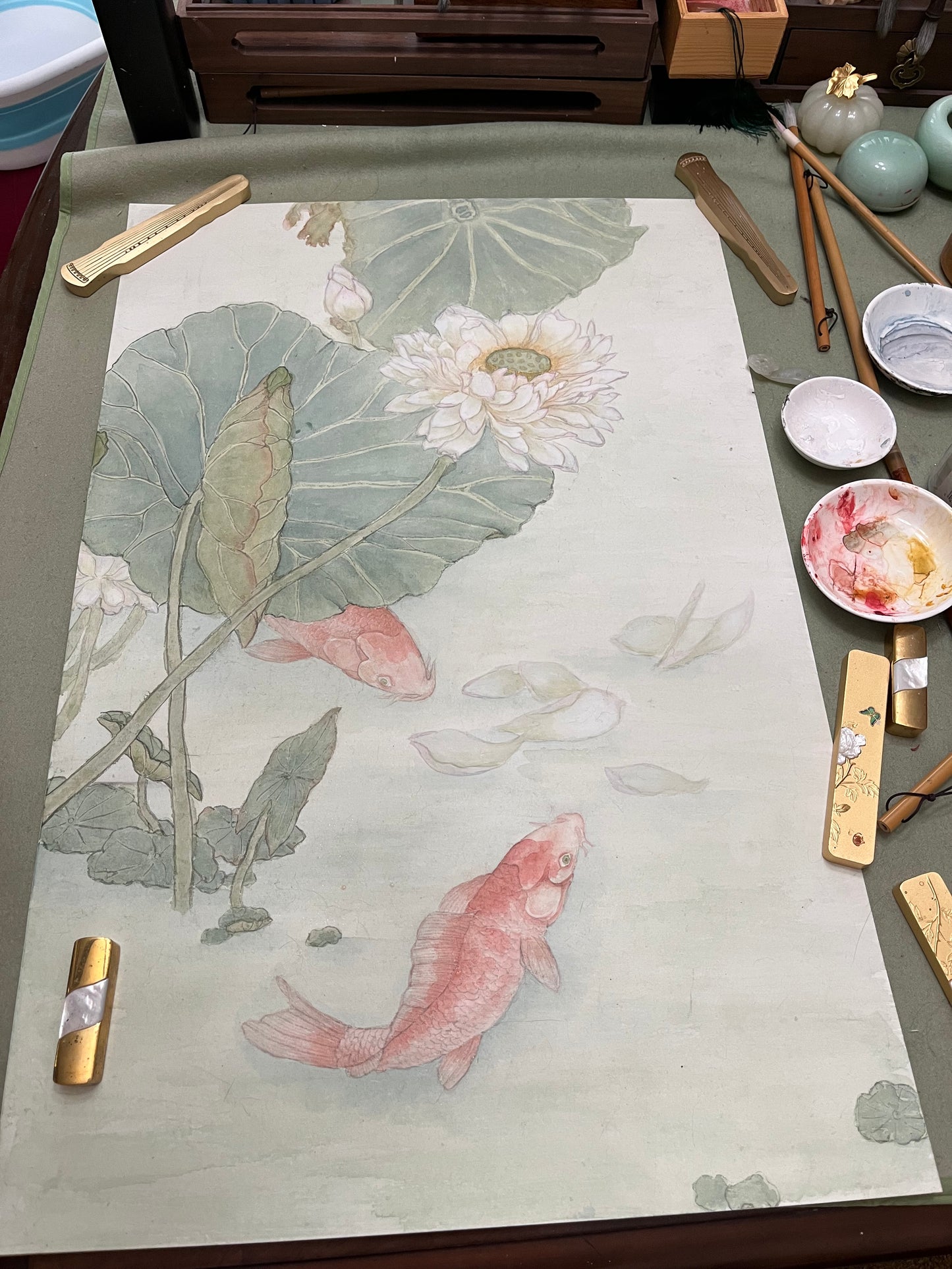 Golden lotus
