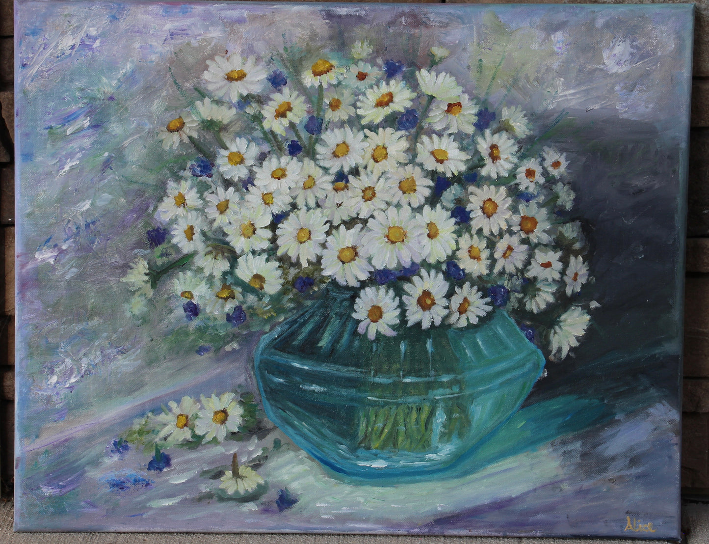 White daisies