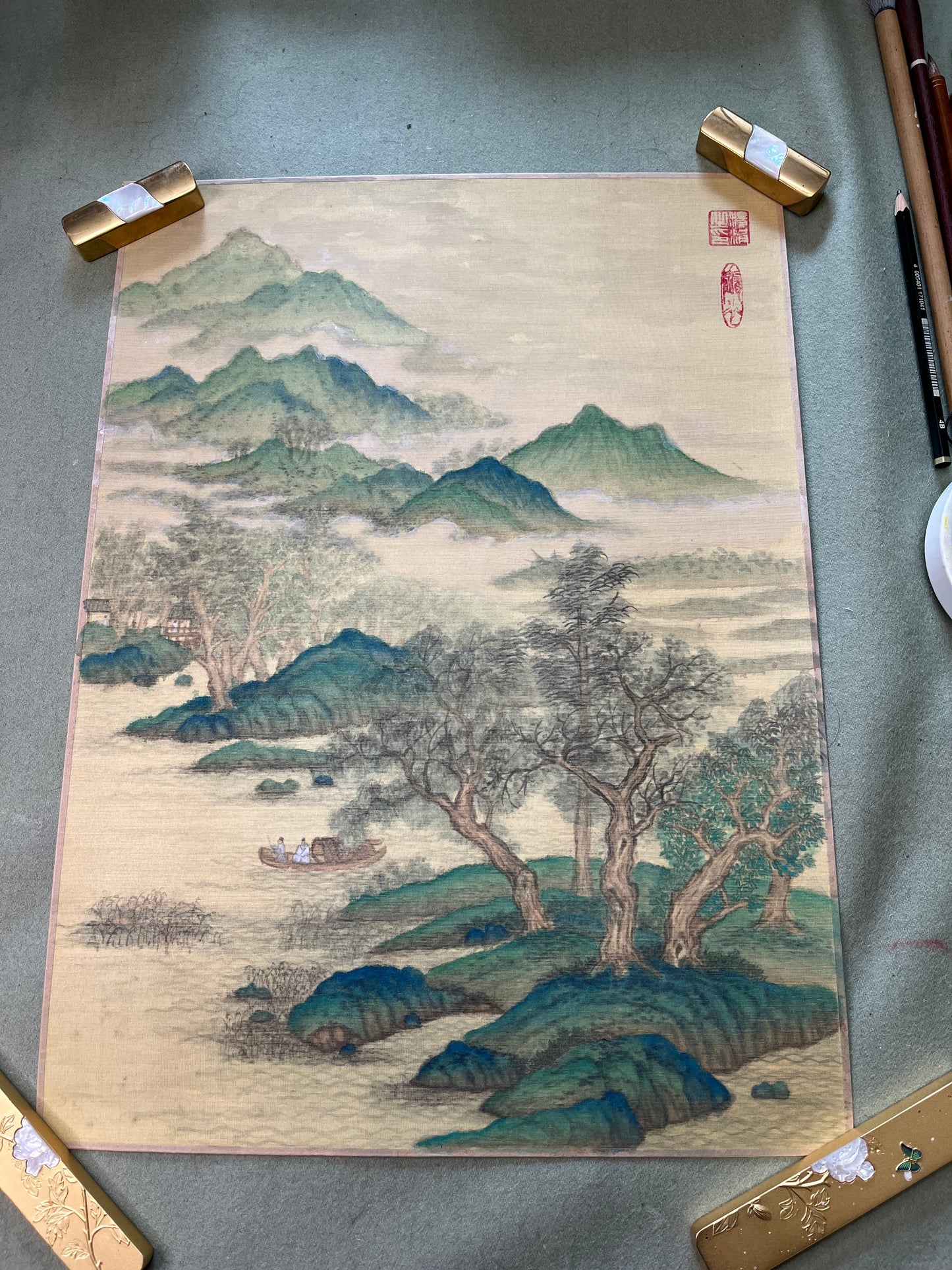 Between the mountains